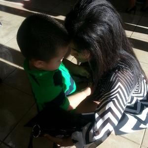 Meet your Posher, Claudia torres